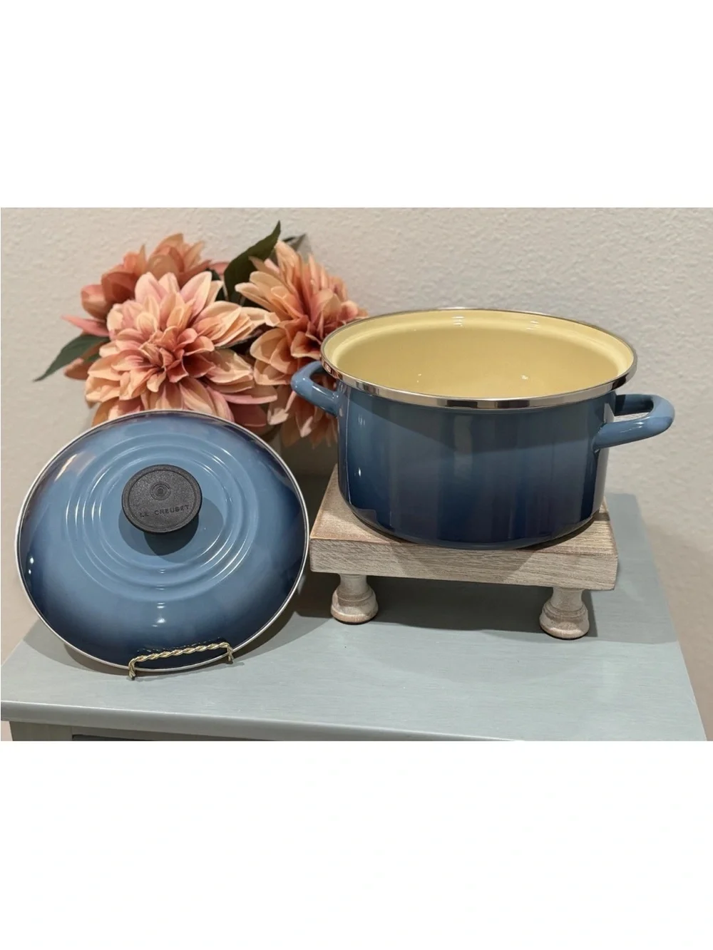 Le Creuset Casserole 20cm Marine Blue Cast Iron Enamel On Steel Casserole W/ lid